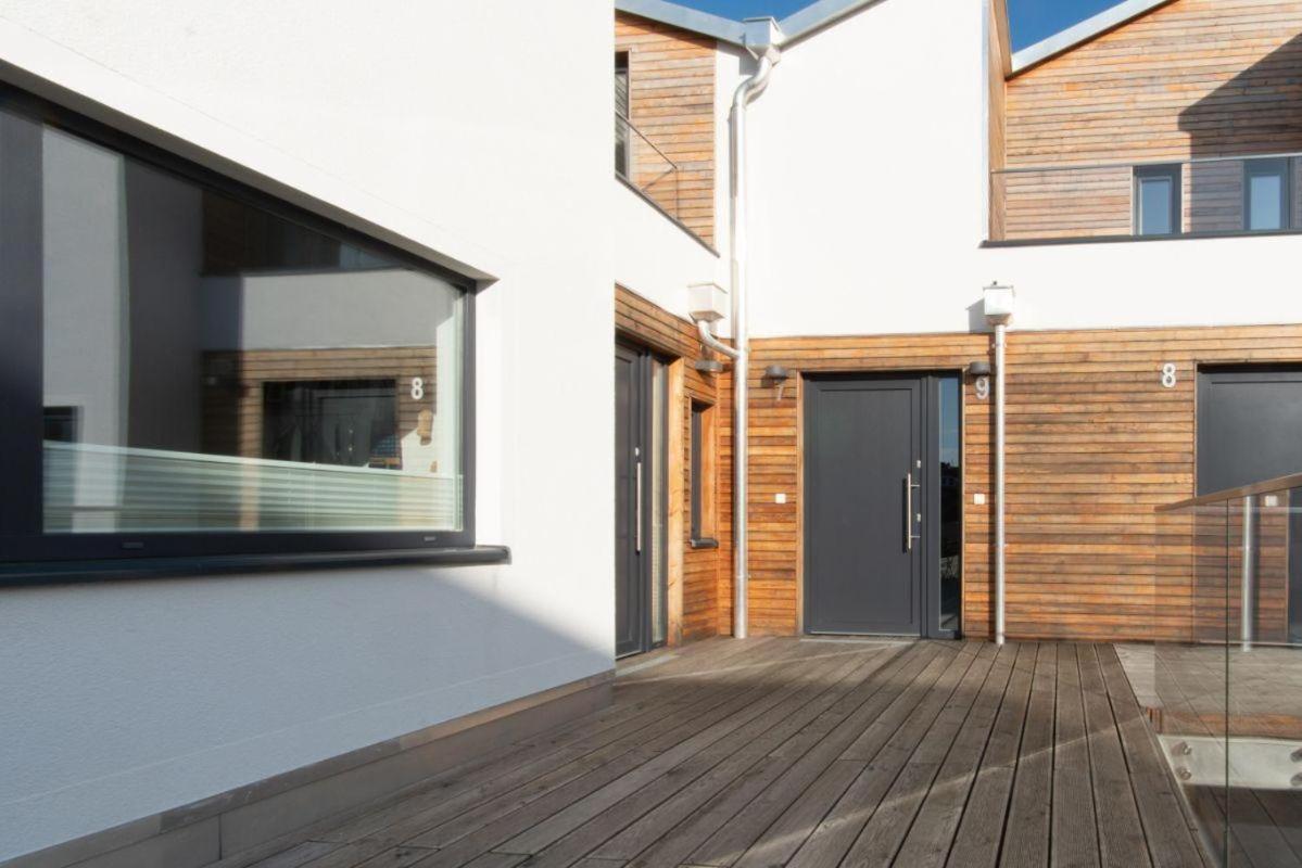 Haus-Wilhelmsplatz-Wohnung-Heimathafen Heiligenhafen Exterior photo